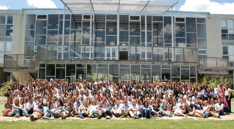 El personal del colegio reunido en el Encuentro de Innovación